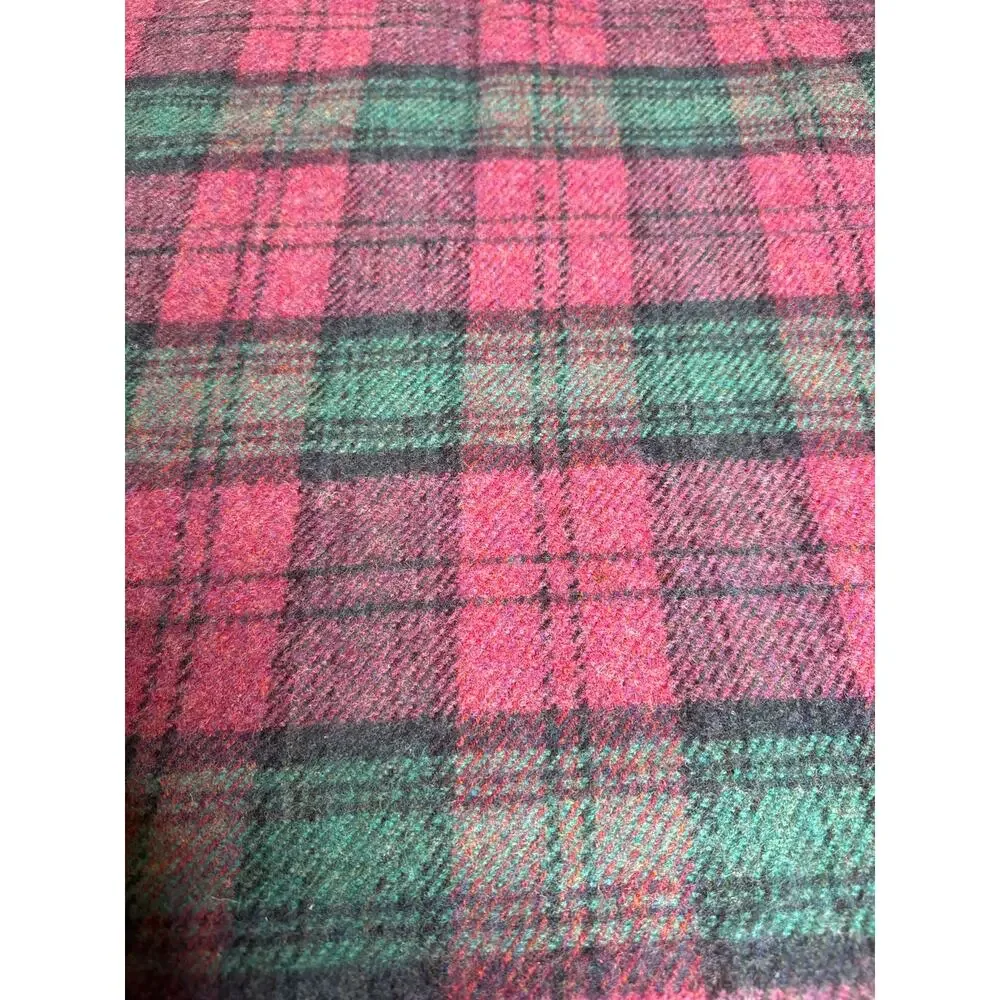 NWT Vintage John Hanley & Co L.T.D plus 90s woven fringed Plaid Wool Throw 54x40